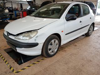 bontott PEUGEOT 206 Nívópálca