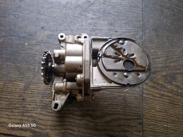 bontott PEUGEOT 206 Olajszivattyú