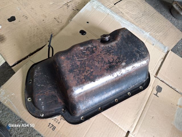 bontott PEUGEOT 206 Olajteknő