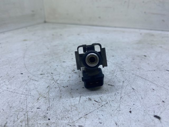 bontott PEUGEOT 206 Porlasztó (1 db)