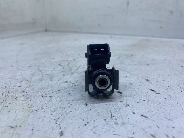 bontott PEUGEOT 206 Porlasztó (1 db)