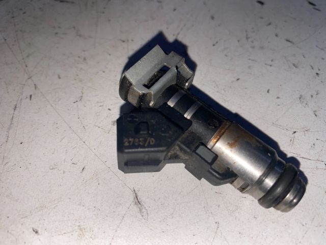 bontott PEUGEOT 206 Porlasztó (1 db)