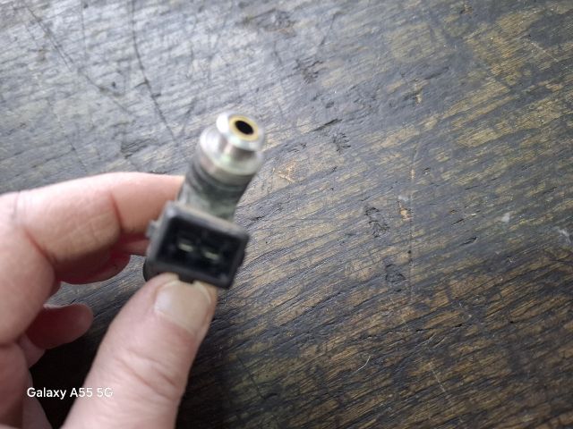 bontott PEUGEOT 206 Porlasztó (1 db)