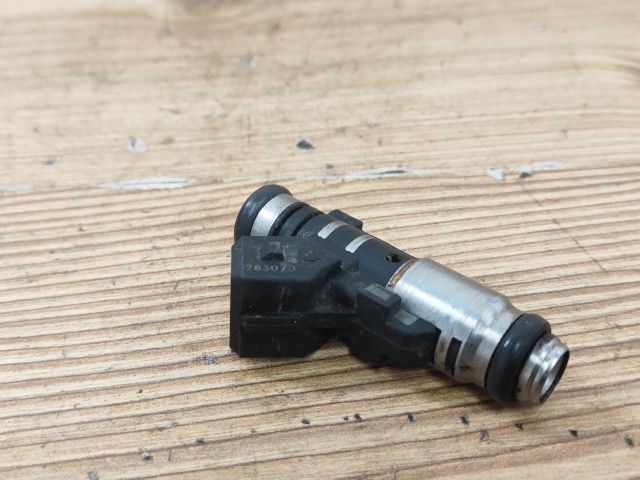 bontott PEUGEOT 206 Porlasztó (1 db)