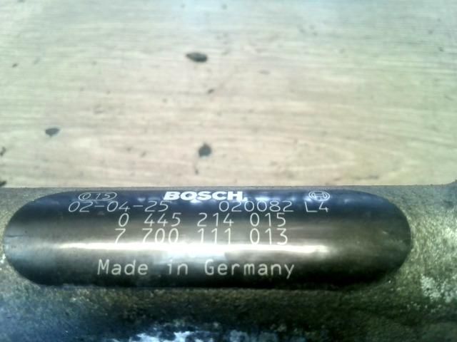 bontott PEUGEOT 206 Porlasztó Sor / Híd