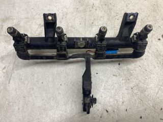 bontott PEUGEOT 206 Porlasztó Sor / Híd