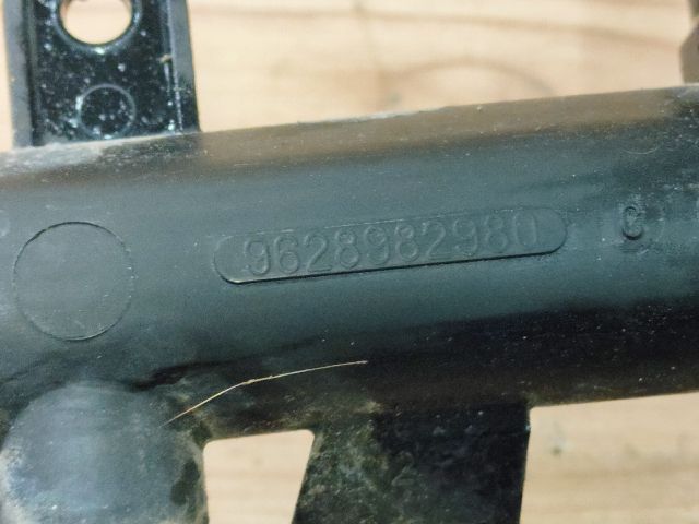 bontott PEUGEOT 206 Porlasztó Sor / Híd