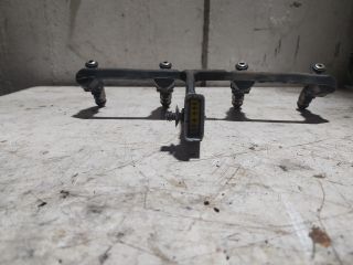 bontott PEUGEOT 206 Porlasztó Sor / Híd