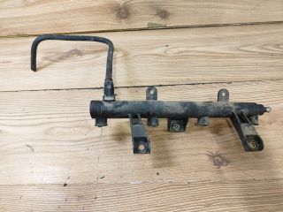 bontott PEUGEOT 206 Porlasztó Sor / Híd