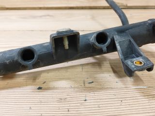 bontott PEUGEOT 206 Porlasztó Sor / Híd