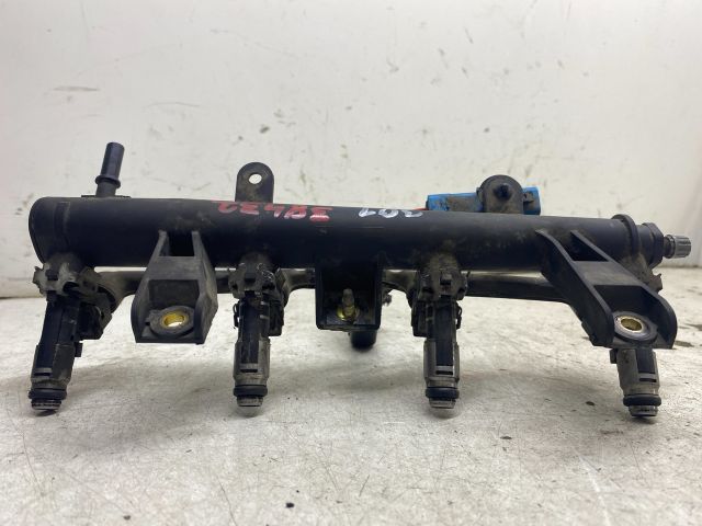 bontott PEUGEOT 206 Porlasztó Sor / Híd