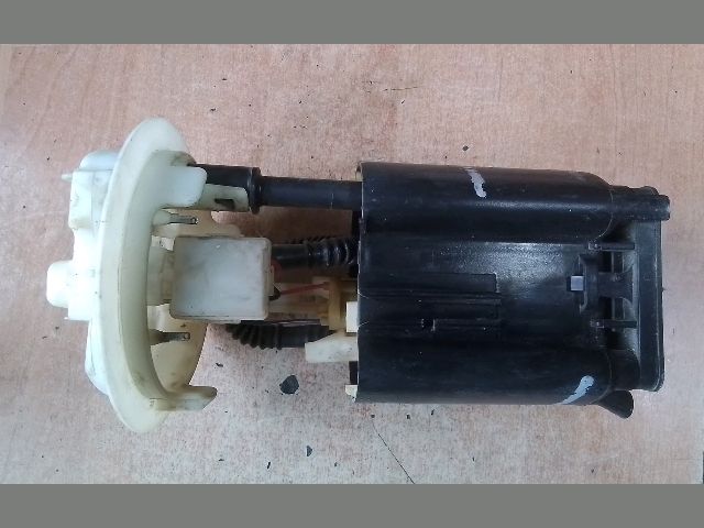 bontott PEUGEOT 206 Üzemanyag Szivattyú