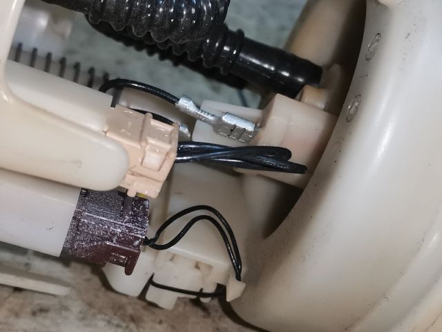 bontott PEUGEOT 206 Üzemanyag Szivattyú