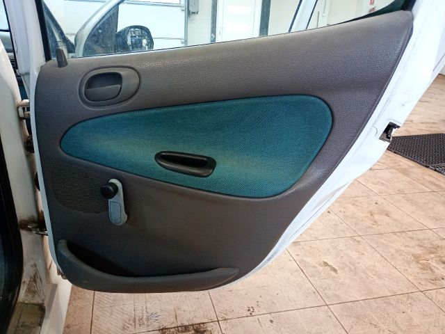 bontott PEUGEOT 206 Üzemanyag Szivattyú