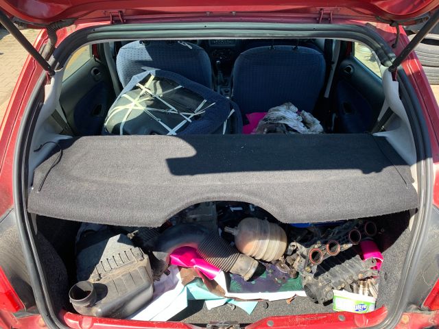 bontott PEUGEOT 206 Üzemanyag Szivattyú