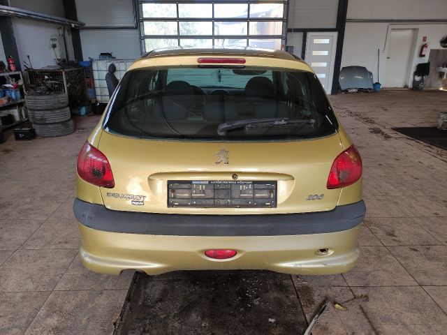 bontott PEUGEOT 206 Üzemanyag Szivattyú