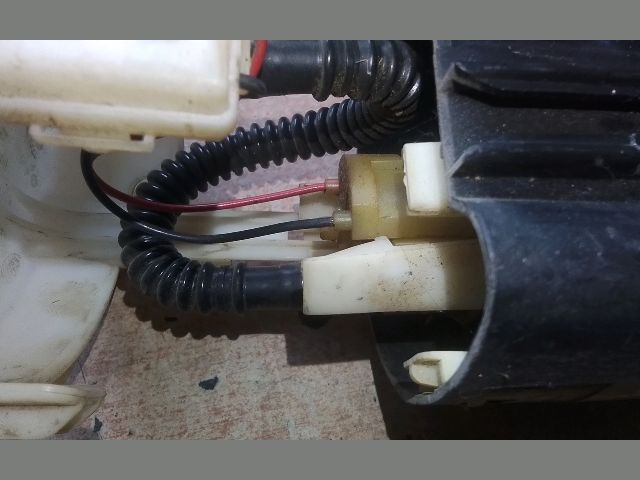 bontott PEUGEOT 206 Üzemanyag Szivattyú