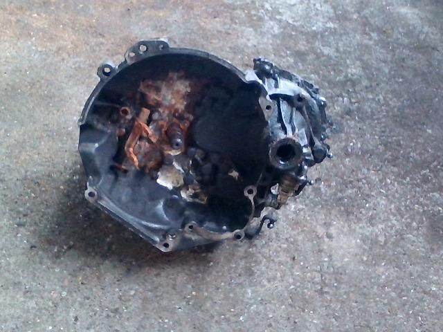 bontott PEUGEOT 206 Váltó (Mechanikus)