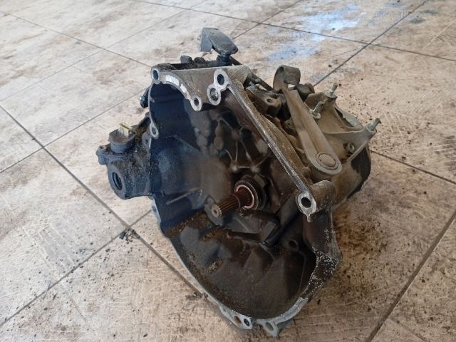bontott PEUGEOT 206 Váltó (Mechanikus)
