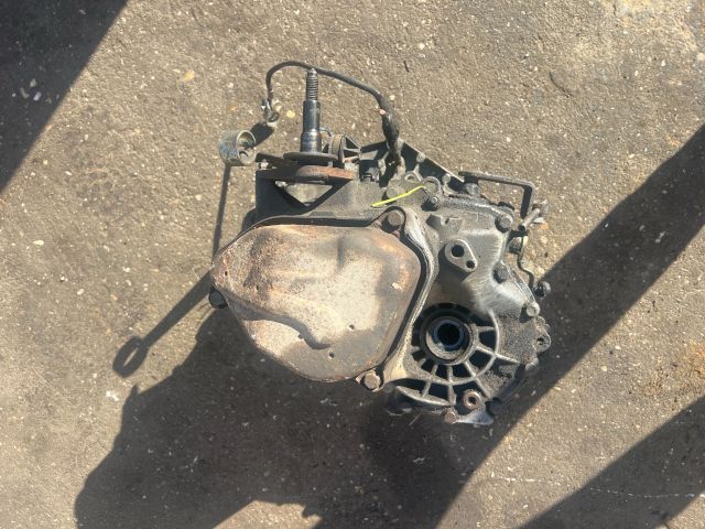 bontott PEUGEOT 206 Váltó (Mechanikus)