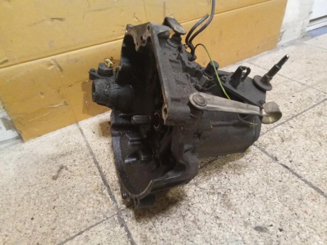 bontott PEUGEOT 206 Váltó (Mechanikus)