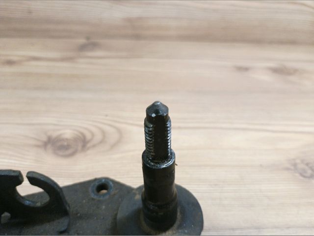 bontott PEUGEOT 206 Váltó Tartó Bak (Pozíciófüggetlen)