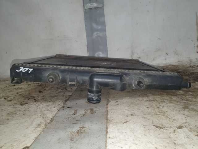 bontott PEUGEOT 206 Vízhűtő Radiátor (Nem klímás)