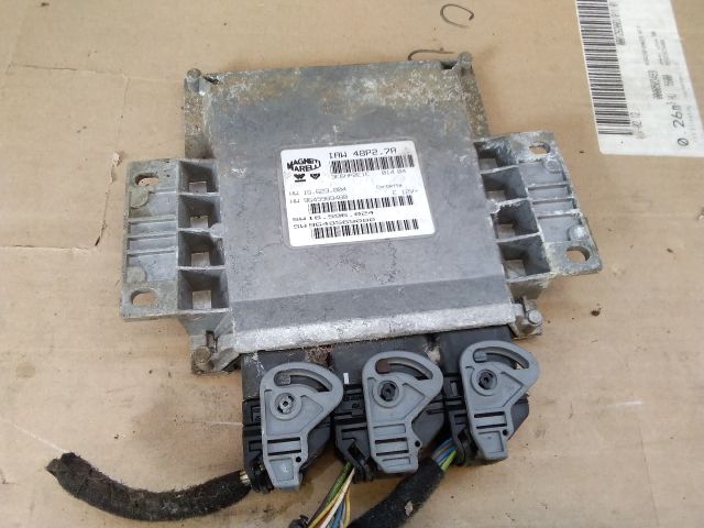 bontott PEUGEOT 206 Motorvezérlő