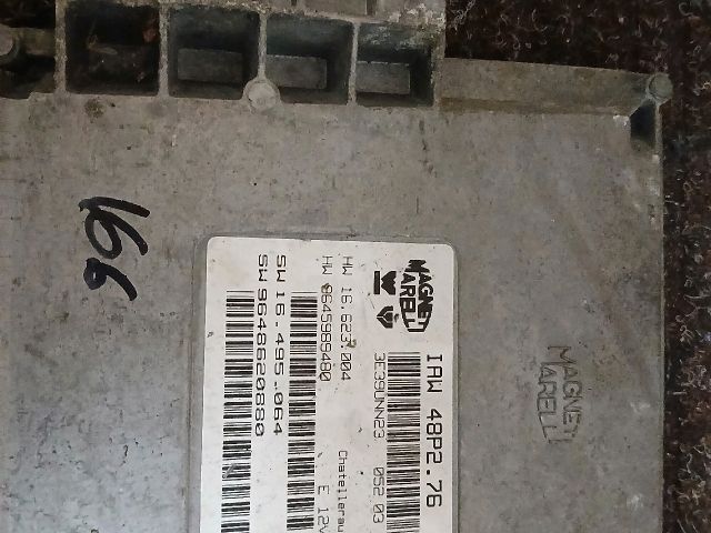 bontott PEUGEOT 206 Motorvezérlő