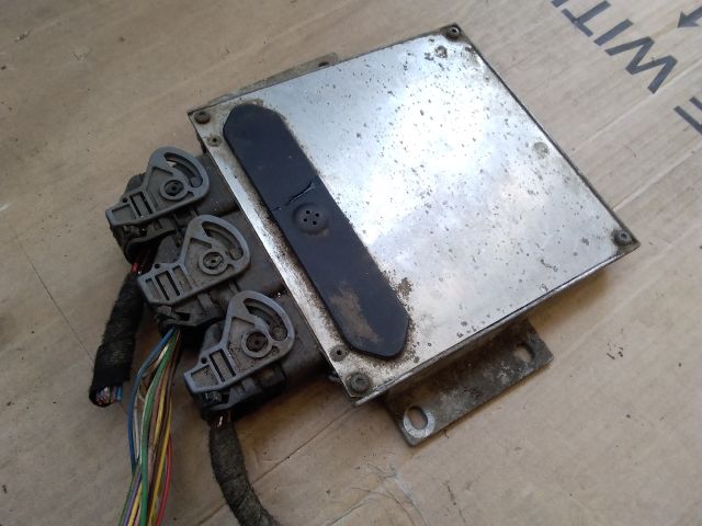 bontott PEUGEOT 206 Motorvezérlő