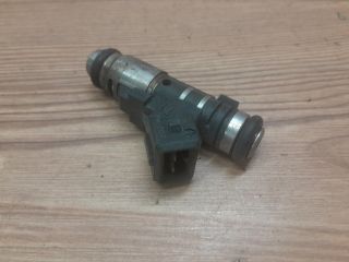 bontott PEUGEOT 206 Porlasztó (1 db)