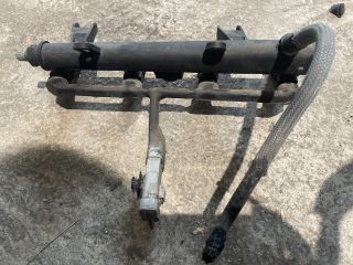 bontott PEUGEOT 206 Porlasztó Sor / Híd