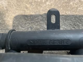 bontott PEUGEOT 206 Porlasztó Sor / Híd