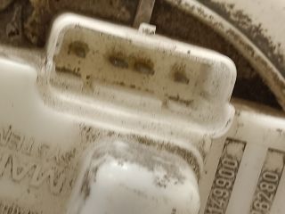 bontott PEUGEOT 206 Üzemanyag Szivattyú