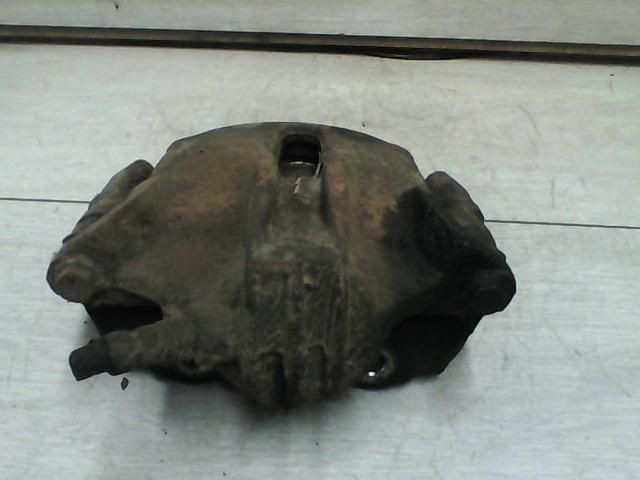 bontott PEUGEOT 206 Bal első Féknyereg Munkahengerrel