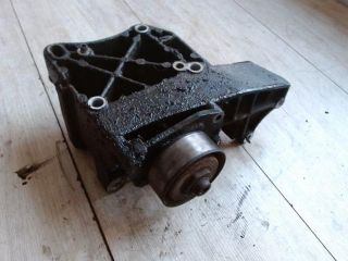 bontott PEUGEOT 206 Generátor Tartó Bak