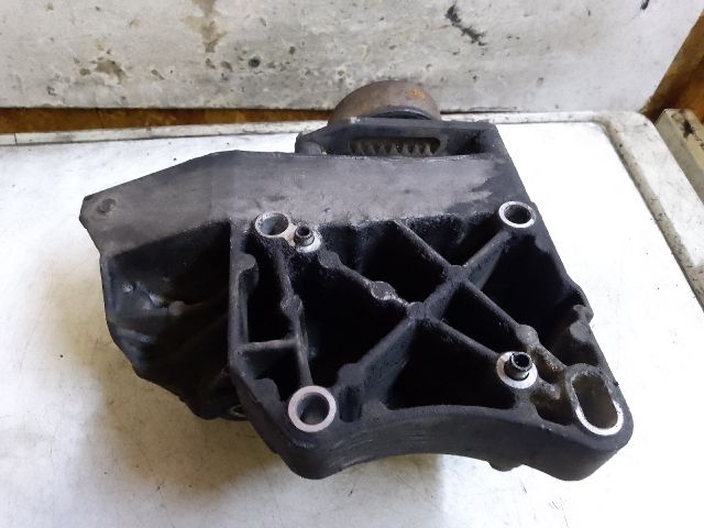 bontott PEUGEOT 206 Generátor Tartó Bak