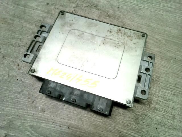 bontott PEUGEOT 206 Motorvezérlő