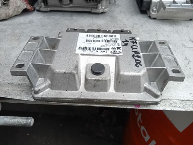 bontott PEUGEOT 206 Motorvezérlő