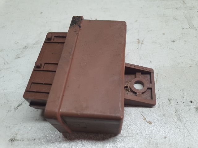 bontott PEUGEOT 206 Üzemanyag Szivattyú Relé