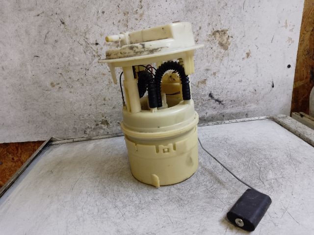 bontott PEUGEOT 206 Üzemanyag Szivattyú