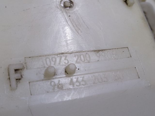 bontott PEUGEOT 206 Üzemanyag Szivattyú