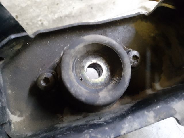 bontott PEUGEOT 206 Váltó Tartó Bak (Pozíciófüggetlen)