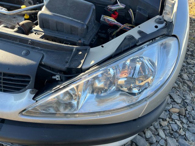 bontott PEUGEOT 206 Bal első Lengéscsillapító