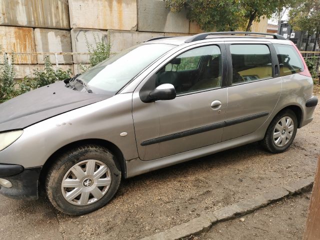 bontott PEUGEOT 206 Bal Féltengely