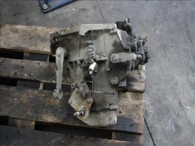 bontott PEUGEOT 206 Váltó (Mechanikus)