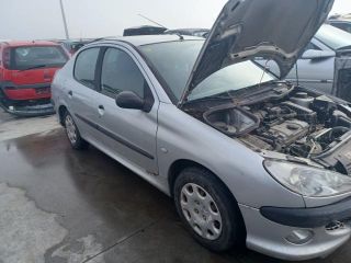 bontott PEUGEOT 206 Fojtószelep (Elektromos)