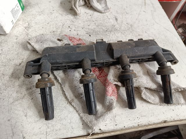 bontott PEUGEOT 206 Gyújtótrafó Szett