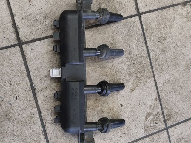 bontott PEUGEOT 206 Gyújtótrafó