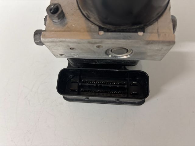 bontott PEUGEOT 206 ABS Kocka